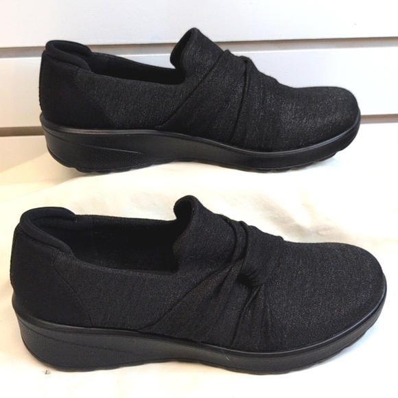 Women’s Bzees Glimmer Washable Slip-On Shoes - Black - Size 8 W NWOB - Picture 5 of 10